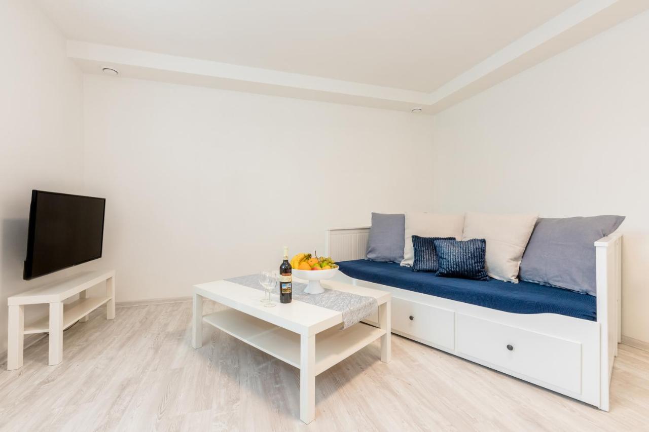 Apartmany Jedovary Trhove Sviny Ngoại thất bức ảnh